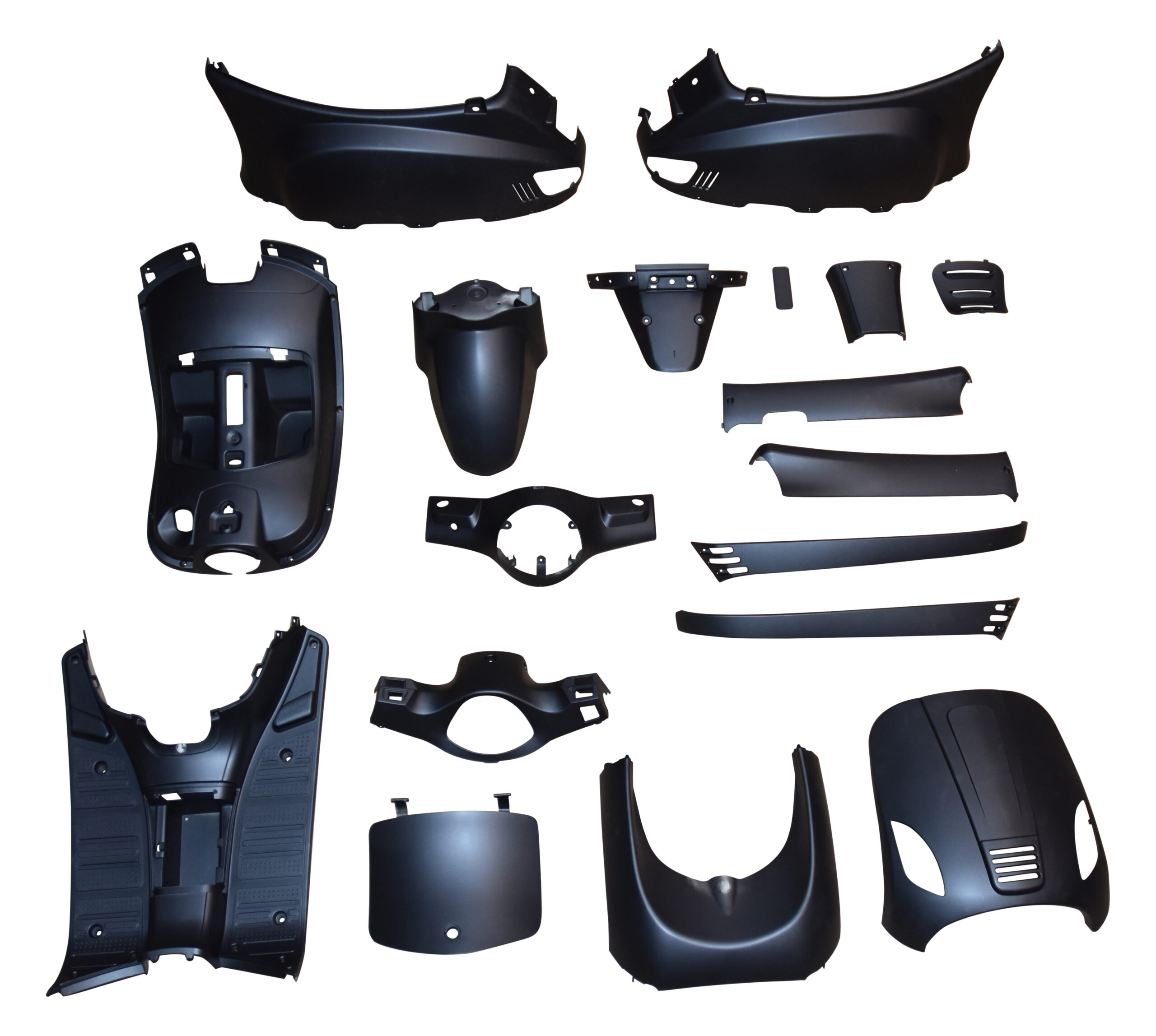 Beplatingsset mat zwart (matte finish) met stuurkappen voor de ronde koplamp | Div. Chinese LX-imitatie scooters | IVA Lux - BTC Riva 1 - Turbho RL-50 / RL50S - VOM Venice - AGM VX - Benelli - Berini Napoli - Boatian - Santini Capri - LaSouris Vespelini